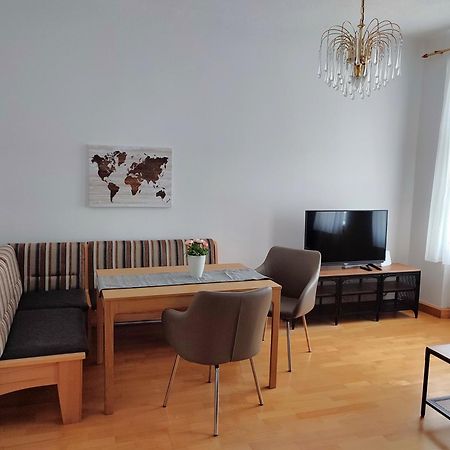 Studio & Apartments Near Reumannplatz Vienna Luaran gambar