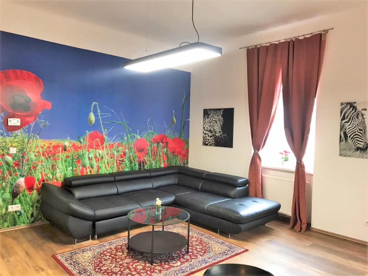 Studio & Apartments Near Reumannplatz Vienna Luaran gambar