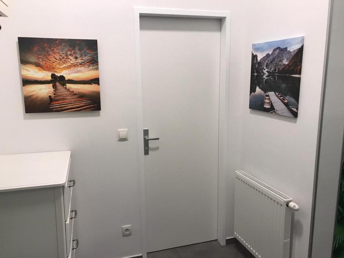 Studio & Apartments Near Reumannplatz Vienna Luaran gambar