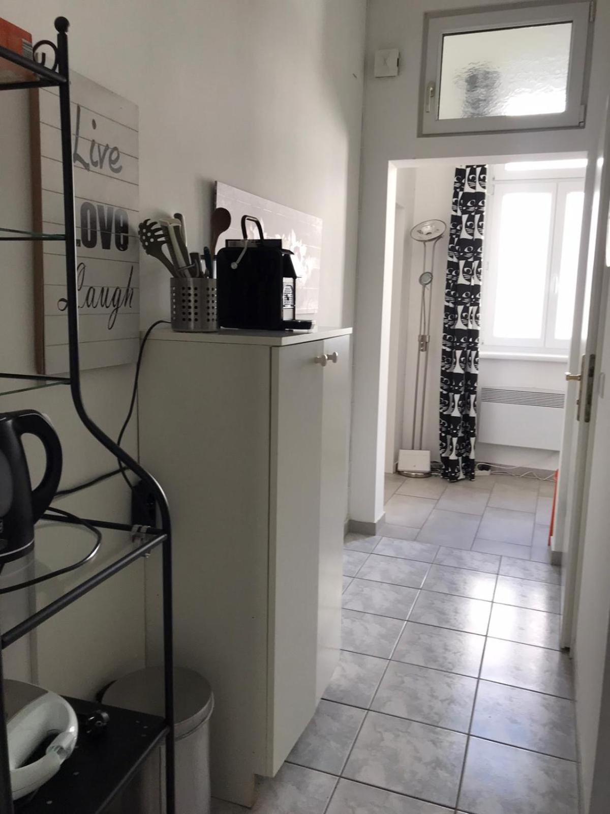 Studio & Apartments Near Reumannplatz Vienna Luaran gambar