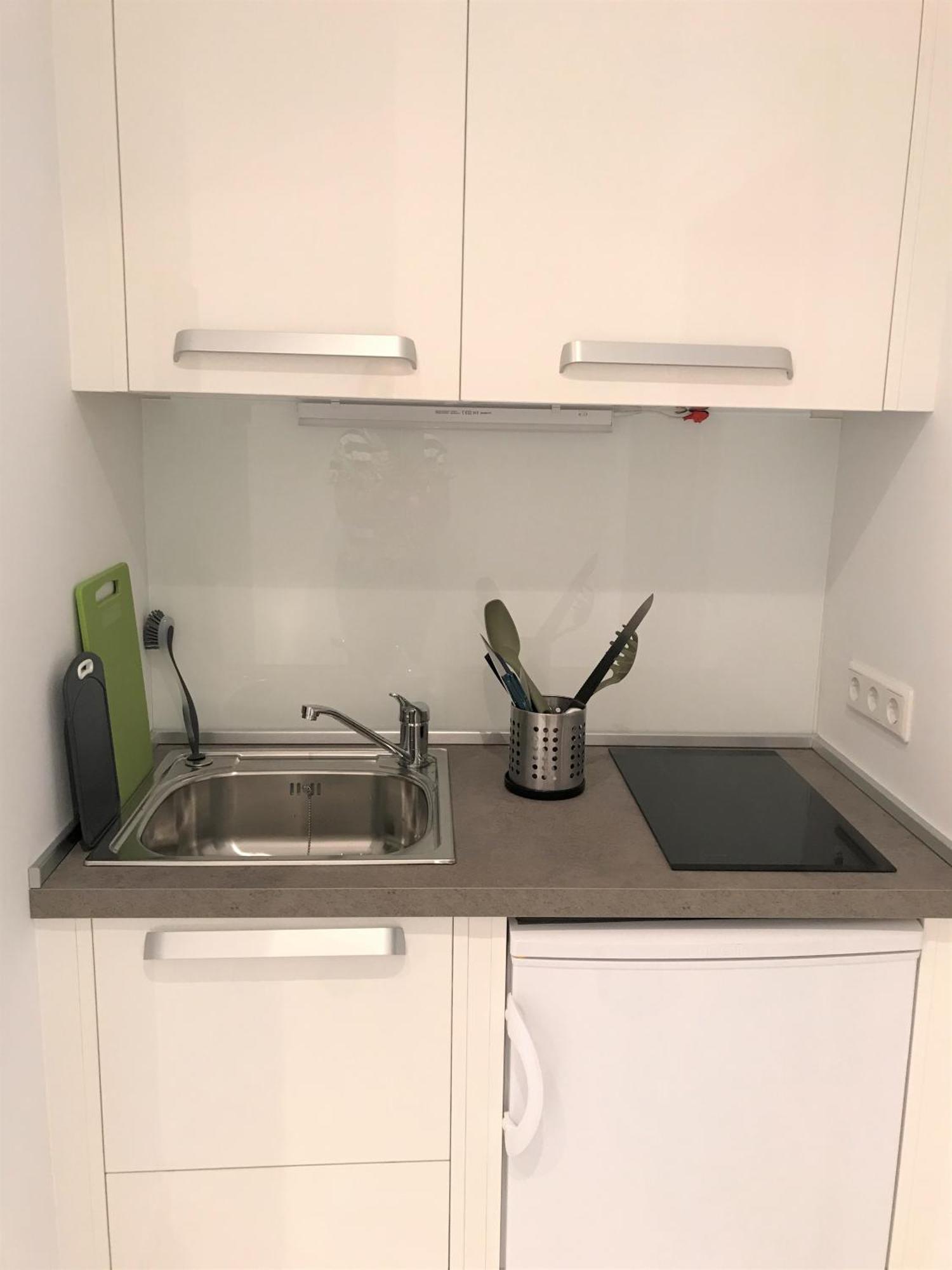 Studio & Apartments Near Reumannplatz Vienna Luaran gambar
